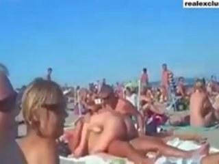Pubblico nuda spiaggia scambista sporco film in estate 2015
