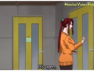 Anime nainen vasen sisään a puddle of kumulat