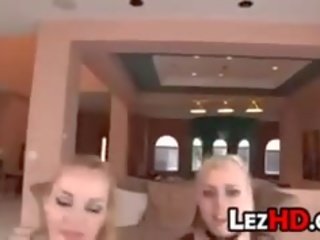 Три лесбіянка суки