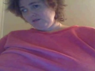 40 Years Old American Fatty introduces Pussy On Webcam