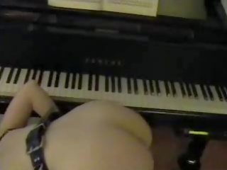 Пиано урок шляпвам