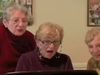3 おばあちゃん react へ 大きい ブラック putz x 定格の クリップ ビデオ