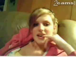 Teen on webcam fot a first time little shy but super