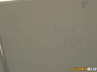 Jizzelle রাইডার পায় strethced দ্বারা একটি কালো ফুটা - যশ ছিদ্র