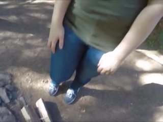 Lost hiker jeng gets fucked and takes silit creampie