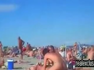 Público desnuda playa libertino adulto película en verano 2015