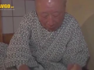 Japón familia en ley - joven hembra en ley amado por su padre en ley ( muy agradable)